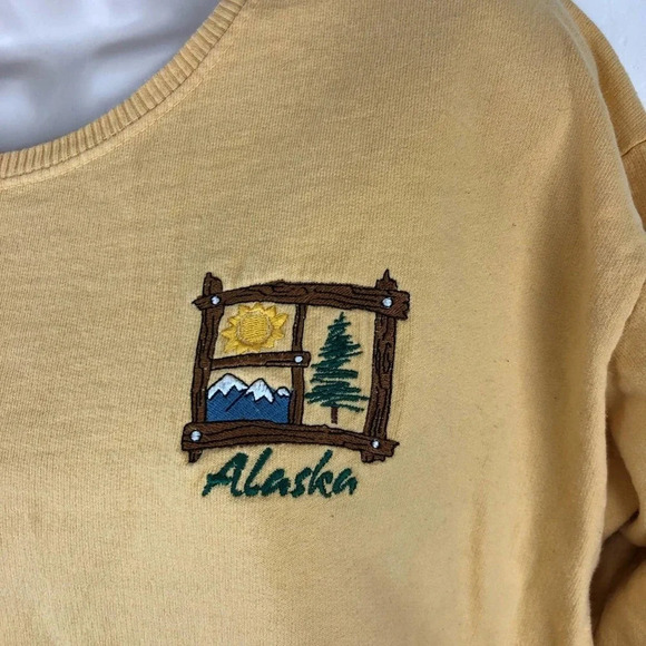 Vintage 90s Alaska cropped sweatshirt yellow - Picture 2 of 6